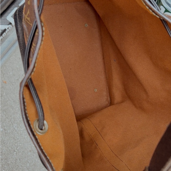 Authentic Louis Vuitton Noe Bag - Picture 4 of 7